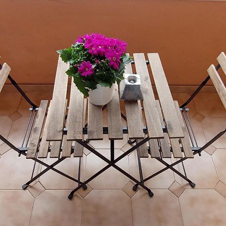 San Lorenzo Accomodation روما المظهر الخارجي الصورة